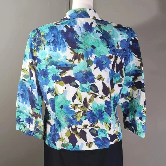 Dress Barn Multicolor Floral Blazer - Picture 3 of 8